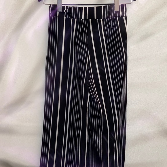 Flowy wide leg pants - Picture 2 of 3